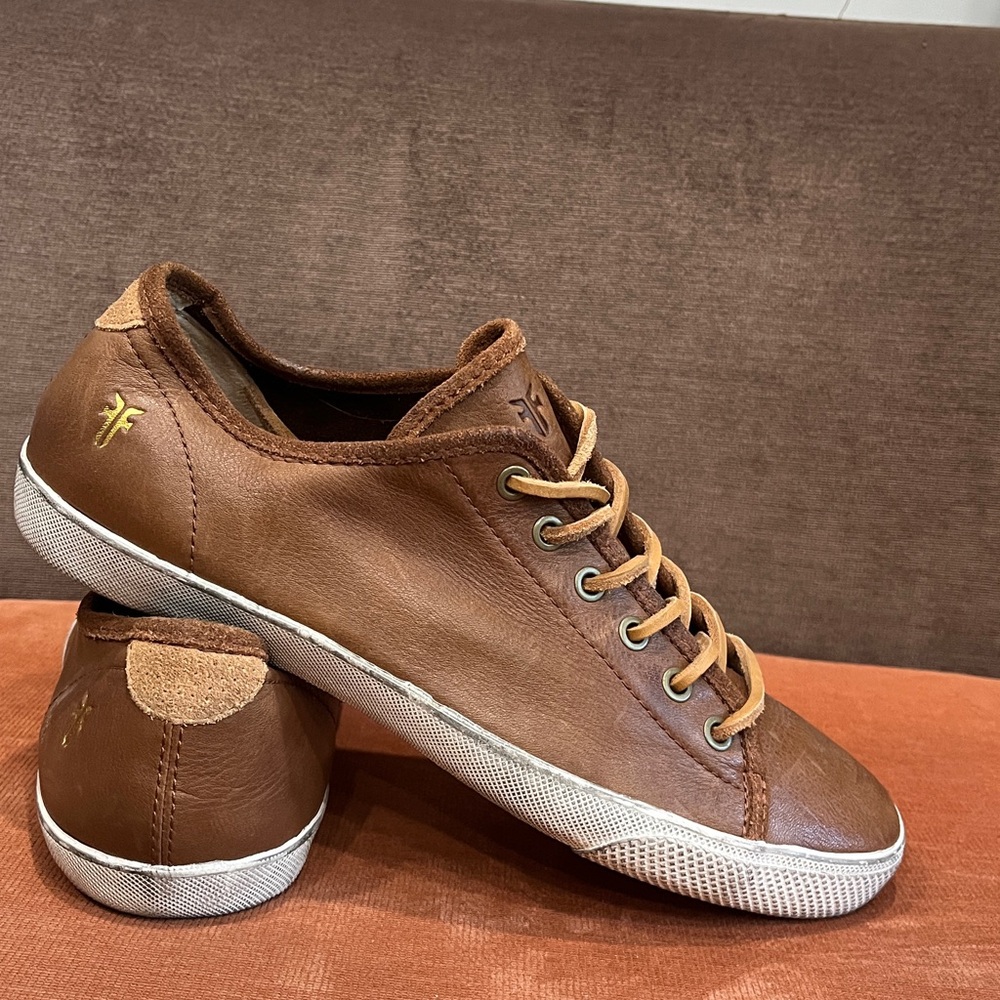 Frye Leather low top sneakers in cognac brown size 9 US